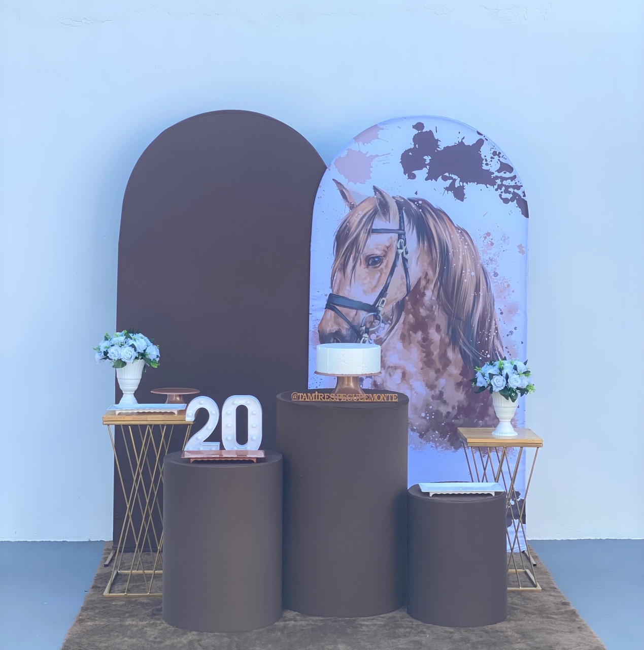 Romano Cavalo E Painel Marrom Escuro - Kit 3  - tamirespegueemonte
