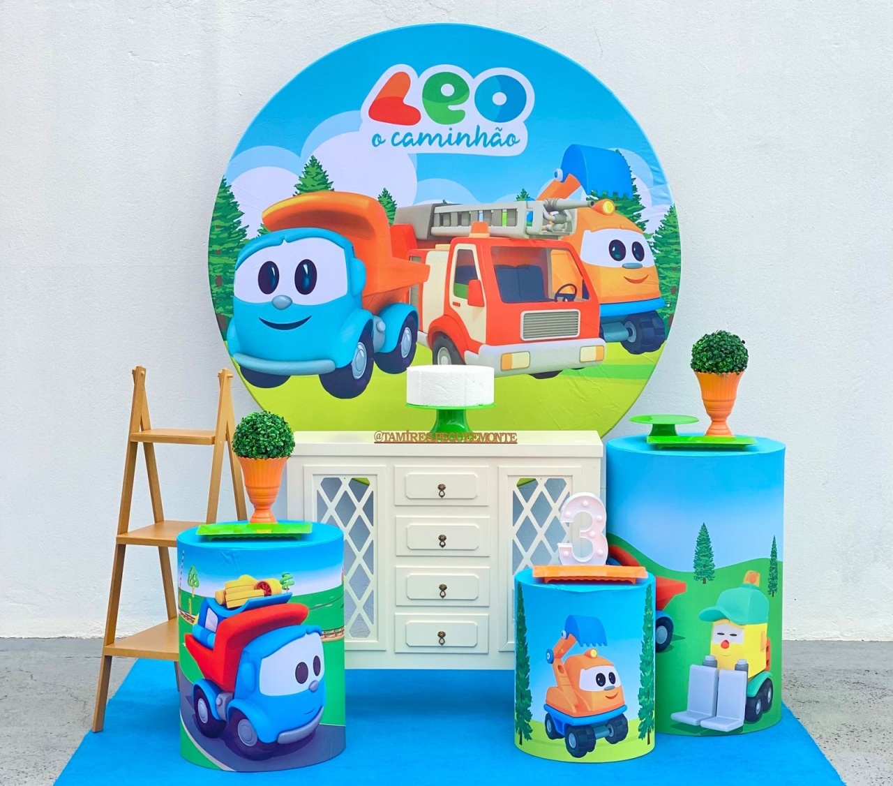 Léo Caminhão Kit 2  - tamirespegueemonte