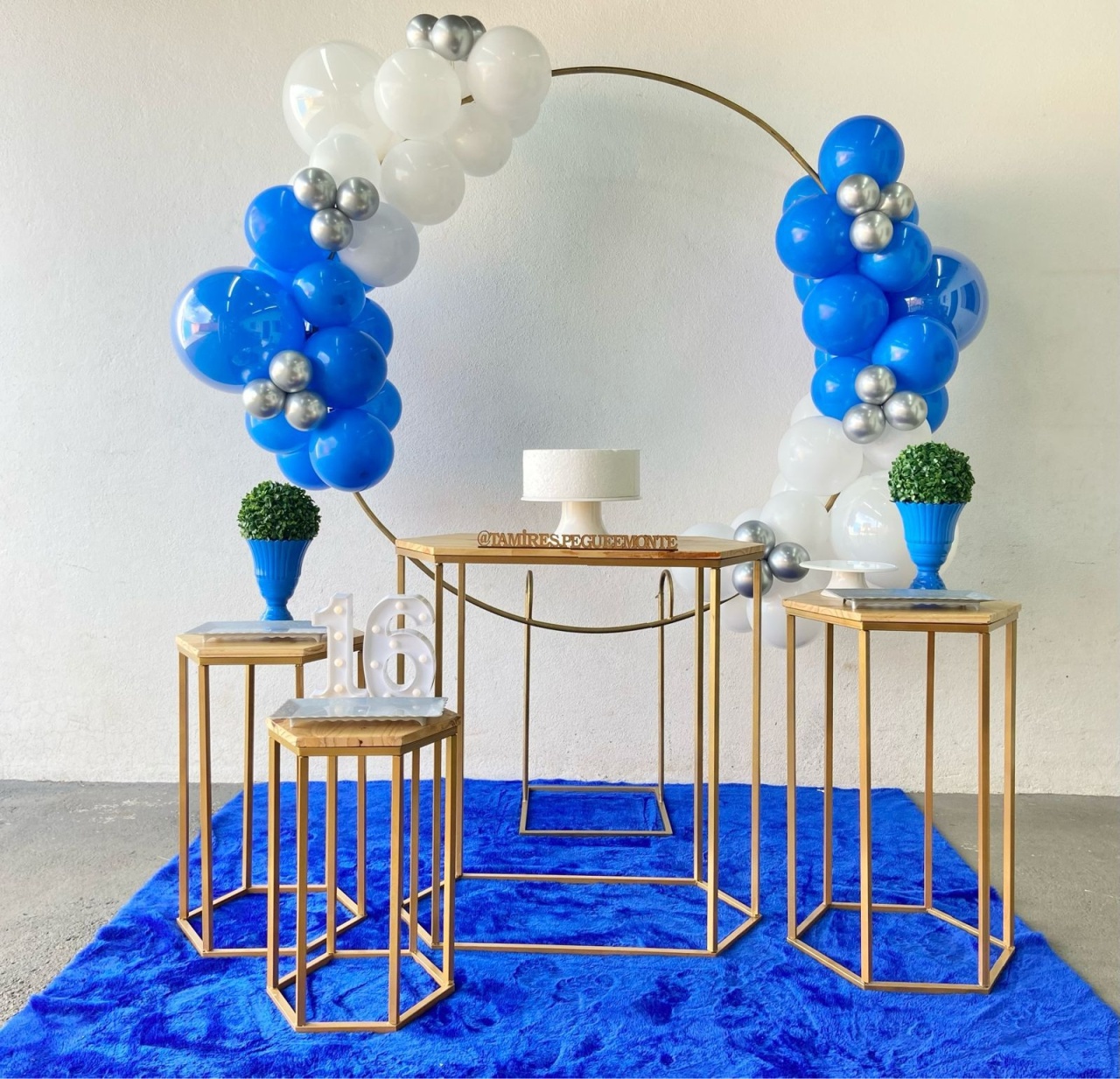 Painel Arco Duplo - Kit 2  (Branco E Azul)  - tamirespegueemonte