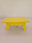 Mesa Para Doces 20X14X8 Amarelo - imagem 1
