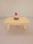 Mesa Para Doces 20X14X8 Amarelo Bebê  - imagem 2