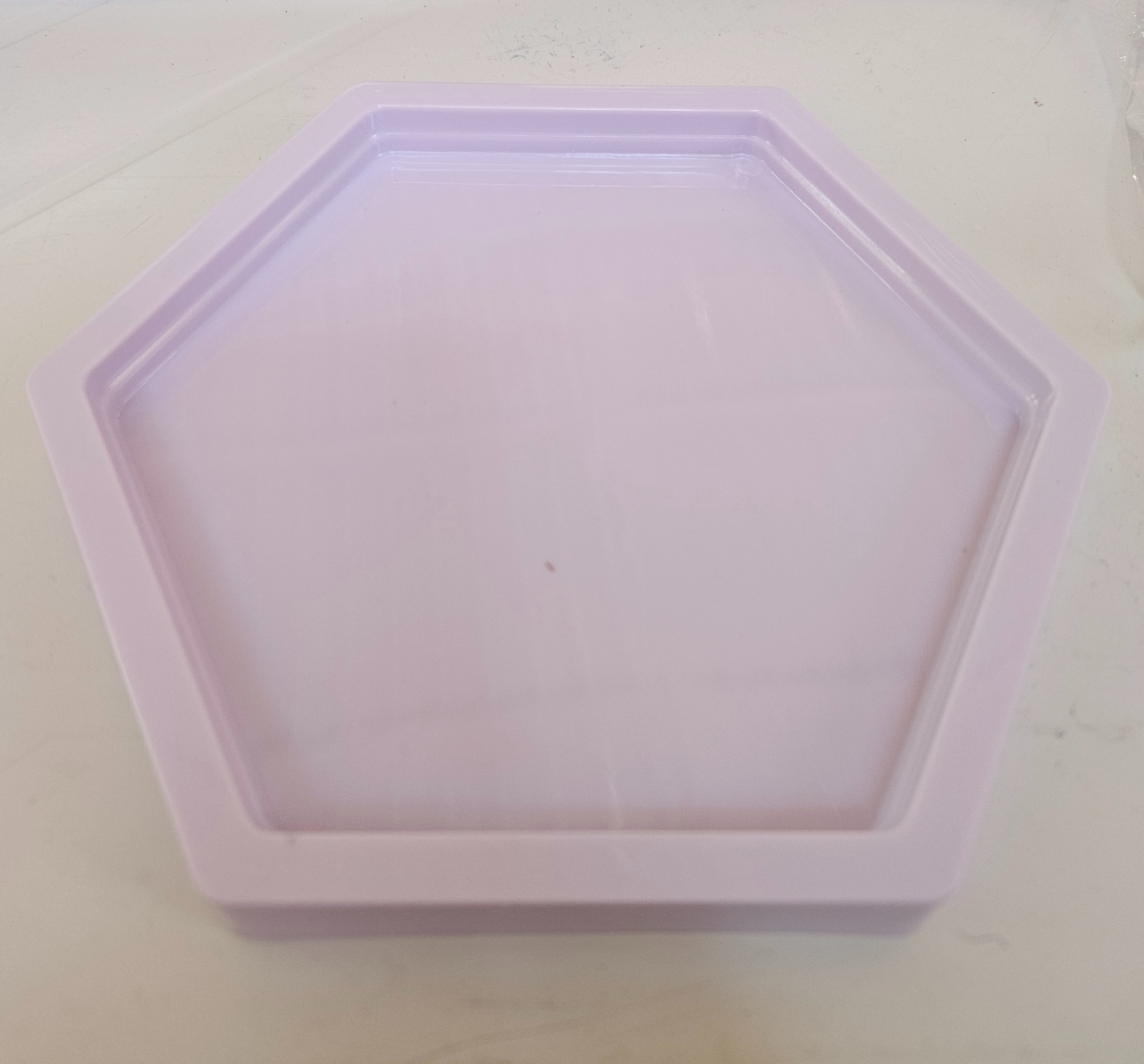 Bandeja Sextavada 15Cm Lilás Claro Candy  - feste_se_peguemonte