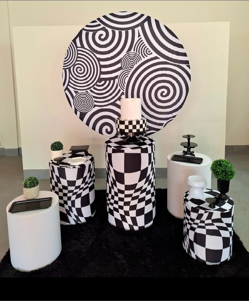 Kit Ilusão de Ótica (Preto E Branco) - feste_se_peguemonte