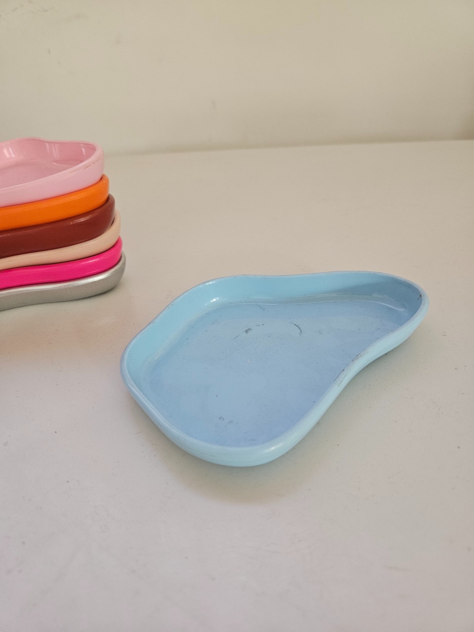Bandeja Orgânica 130 (Pêra) Azul Bebê  - feste_se_peguemonte