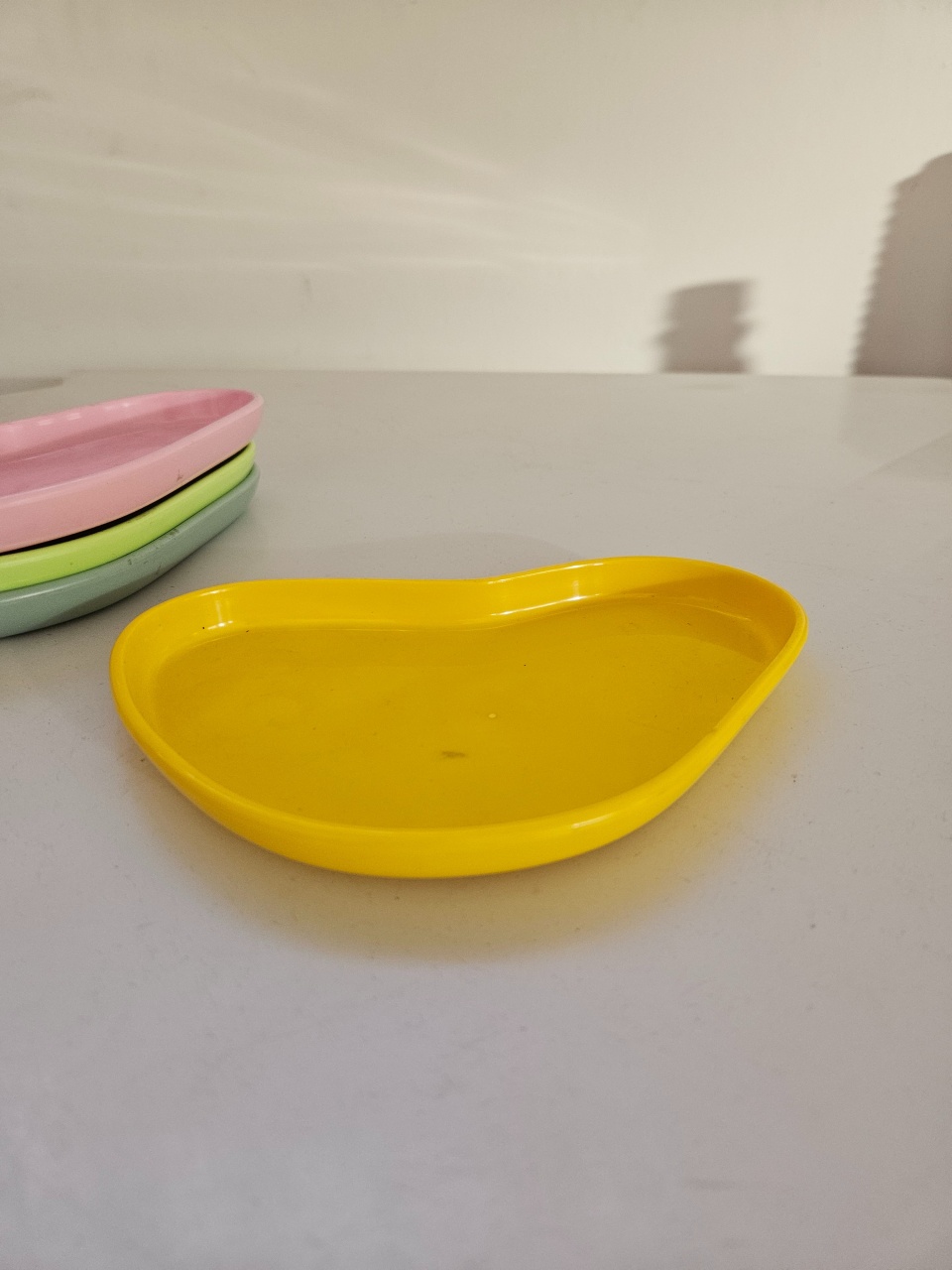 Bandeja Orgânica 170 (Virgula) Amarelo  - feste_se_peguemonte