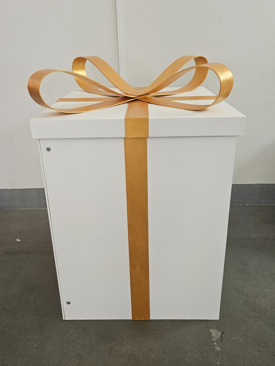 Caixa de Presente (Chá Revelação) 63X63X94Cm - feste_se_peguemonte