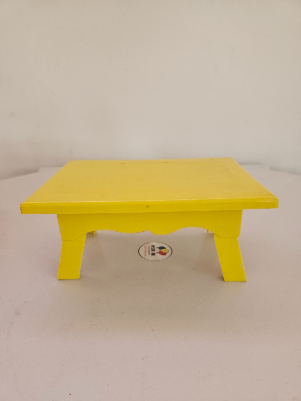 Mesa Para Doces 20X14X8 Amarelo - feste_se_peguemonte