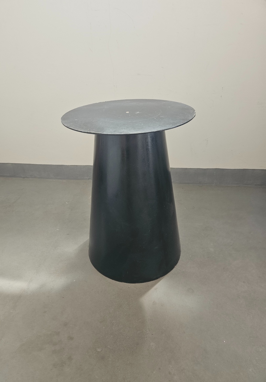 Mesa de  Apoio Cone Preta - feste_se_peguemonte