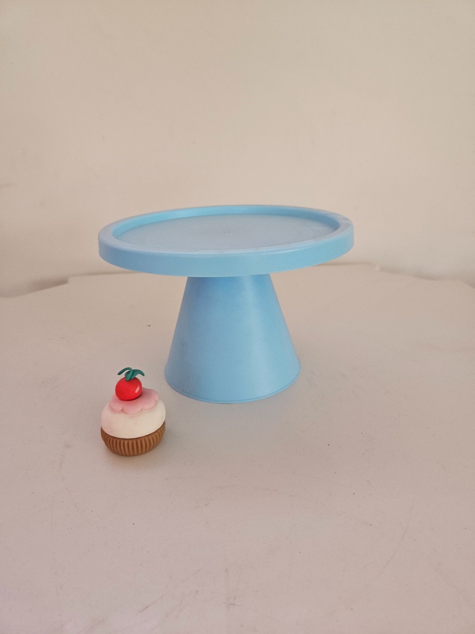 Boleira Cone 21Cm Azul Bebê  - feste_se_peguemonte