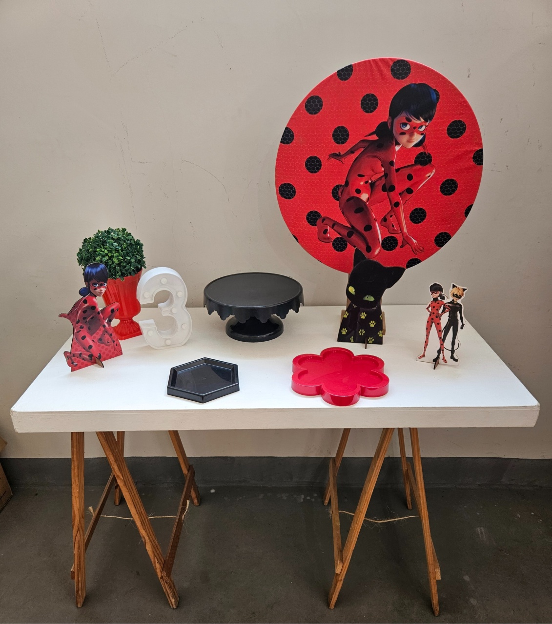 Mini Kit Básico Lady Bug - feste_se_peguemonte