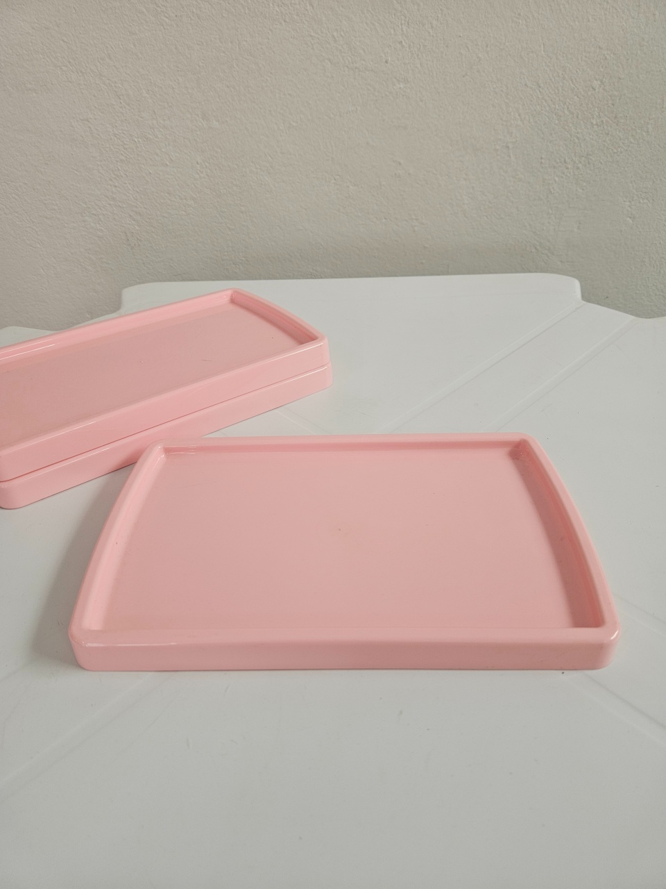 Bandeja 27X16 Borda Arredondada Rosa Claro - feste_se_peguemonte