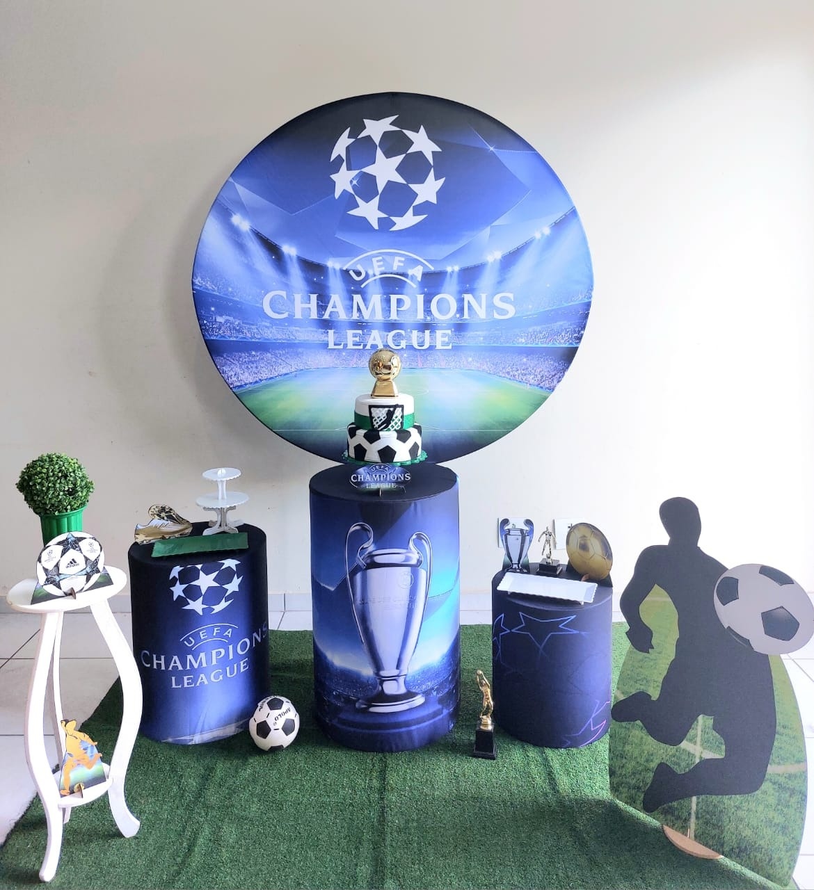 Kit U.e.f.a. Champions League (Futebol) - feste_se_peguemonte
