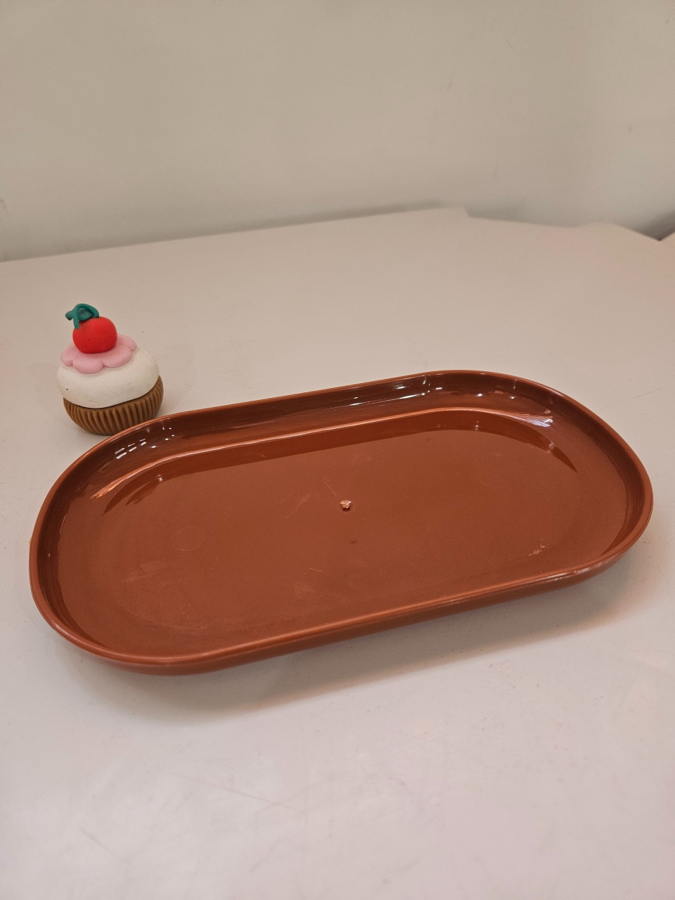 Bandeja Oval 22X13 Marrom Russet - feste_se_peguemonte