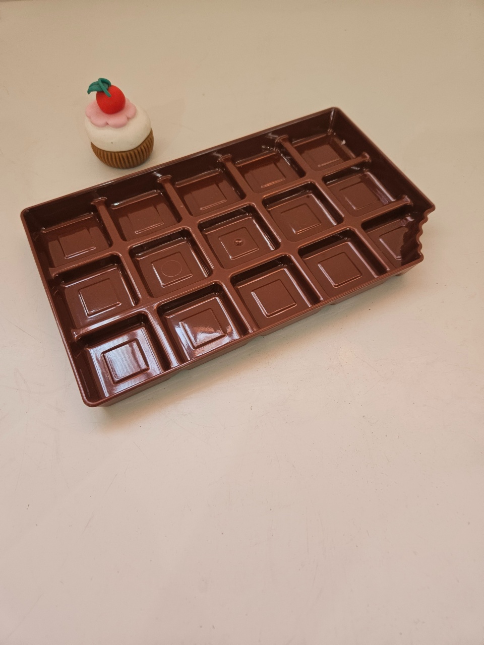 Bandeja Chocolate Marrom 22X13 - feste_se_peguemonte