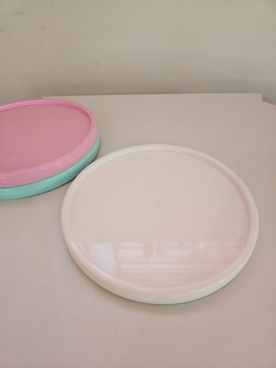 Bandeja Redonda 25Cm Branco - feste_se_peguemonte