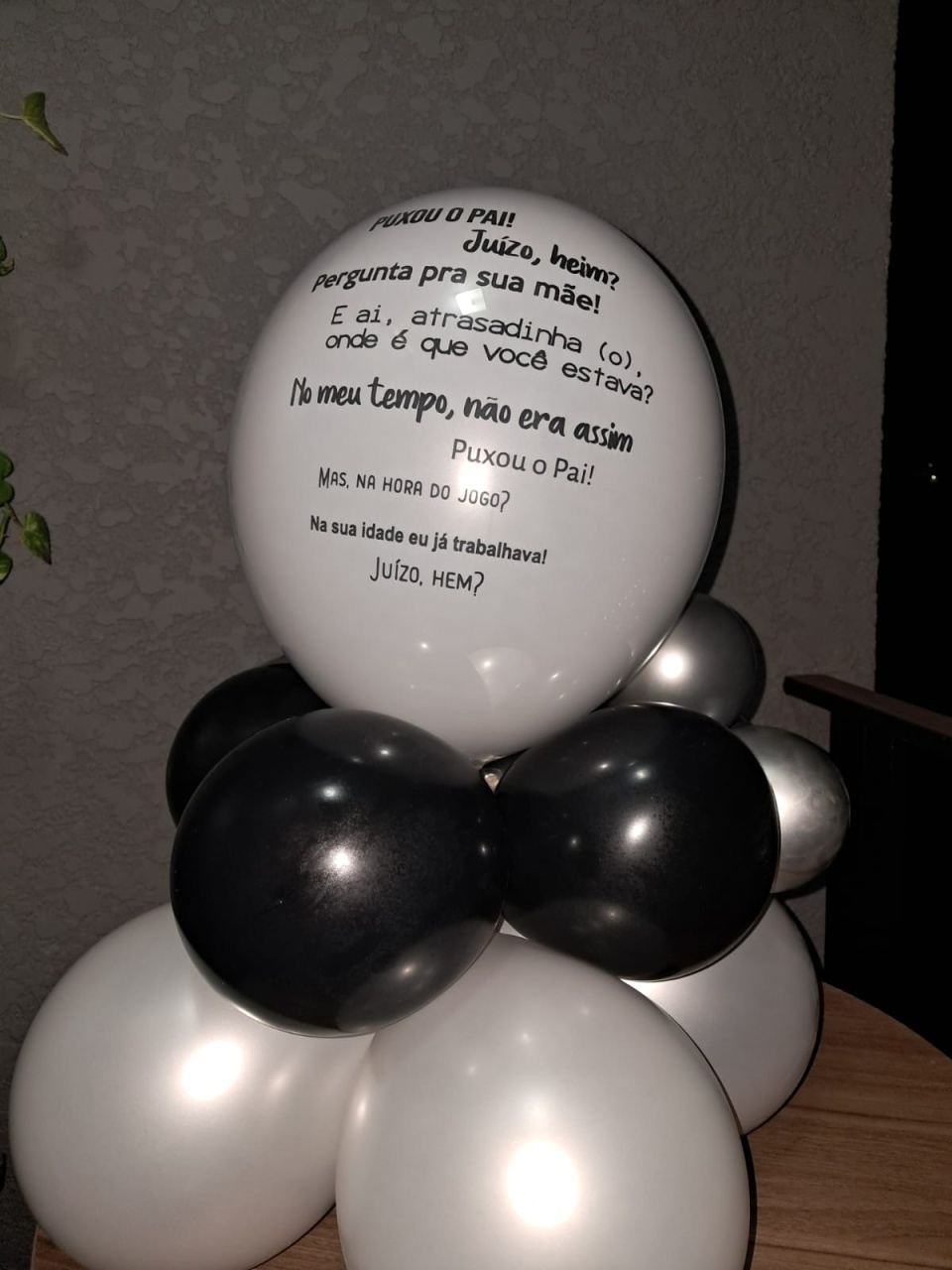Balão Dia dos Pais Branco - comdecoracaofestas