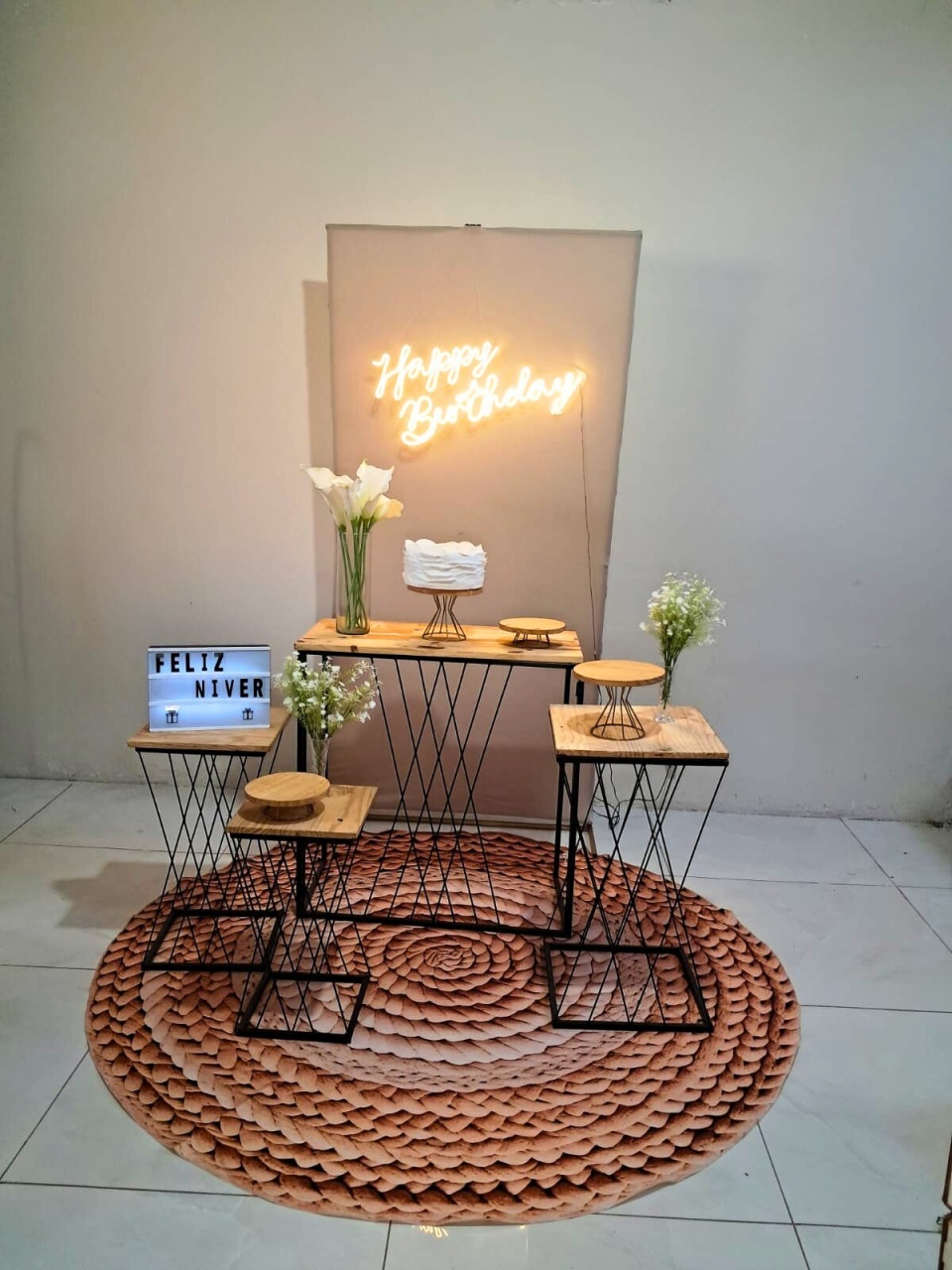 Kit Adulto Bege Retangular  - comdecoracaofestas