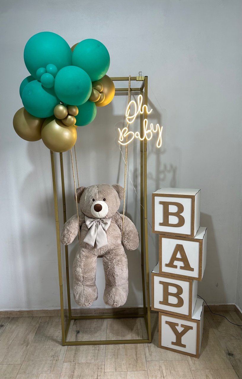Chá Revelação Urso Balanço Com Balões E Led - Fernanda da Silveira Cavalheiro 