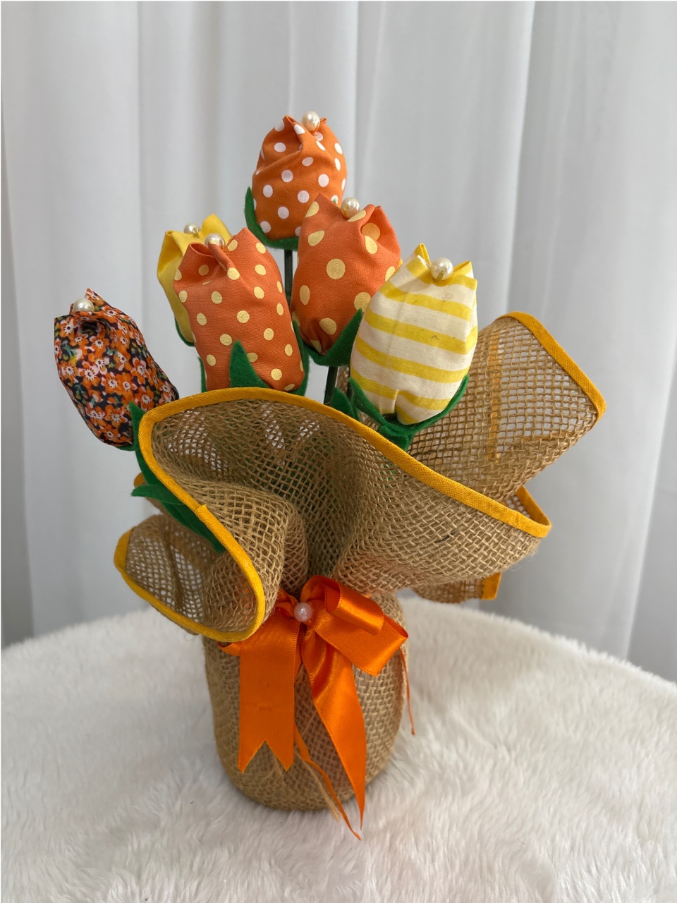 Arranjo Decorativo Rústico Tulipas! - Três Marias Festas