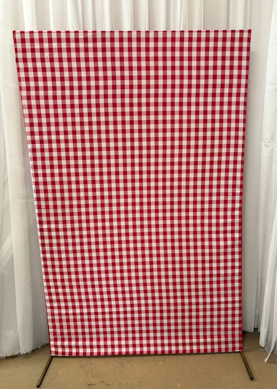 Capa Painel Romano Xadrex Vermelho - Três Marias Festas