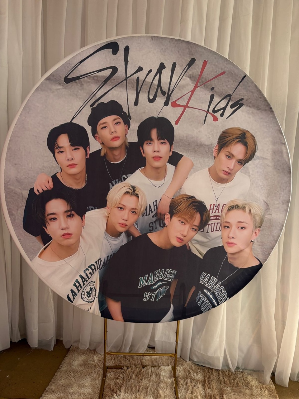 Painel Sublimado Stray Kids - Três Marias Festas