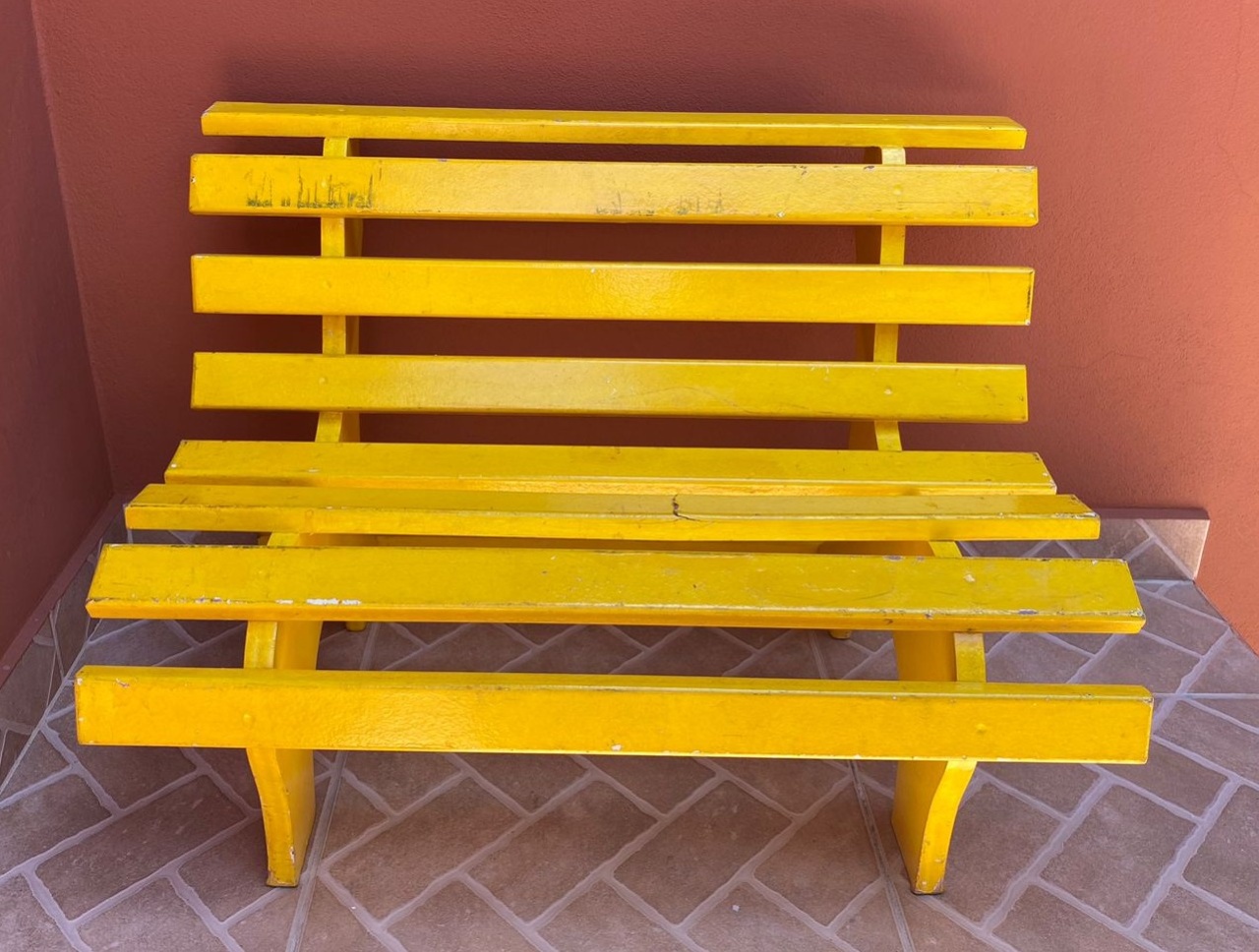 Banco Amarelo  - Três Marias Festas