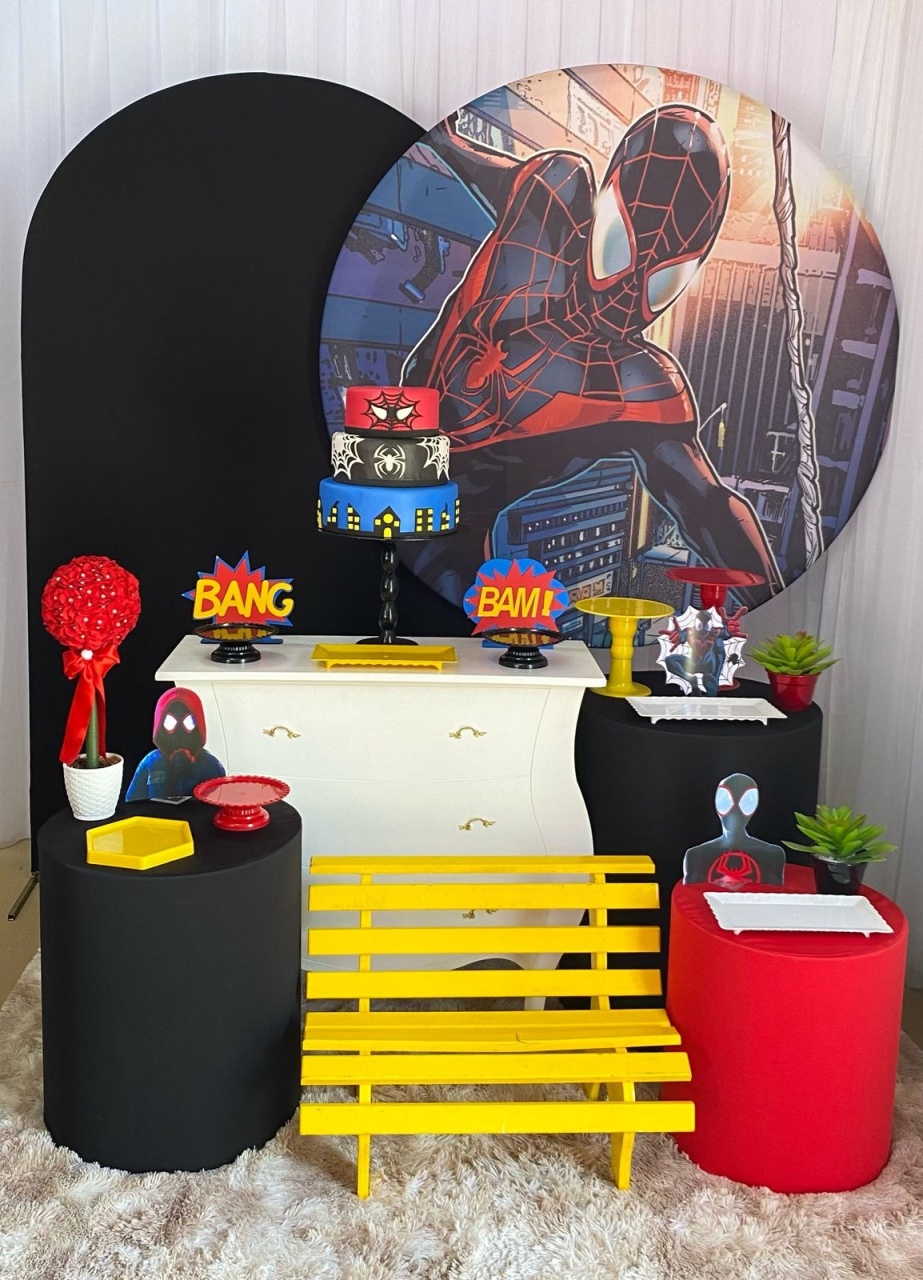 Homem Aranha No Aranhaverso (Mod2) - Três Marias Festas