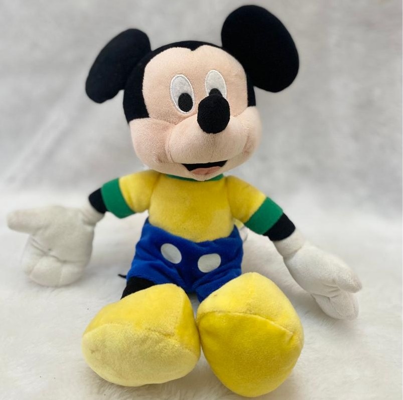 Mickey Brasil  - Três Marias Festas