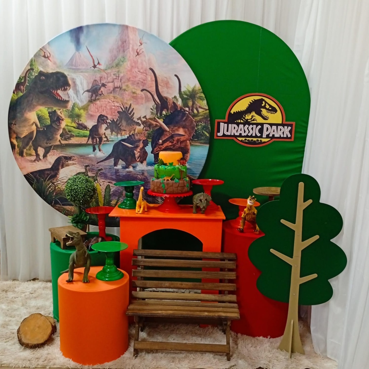 Dinossauros (Mod1) - Três Marias Festas