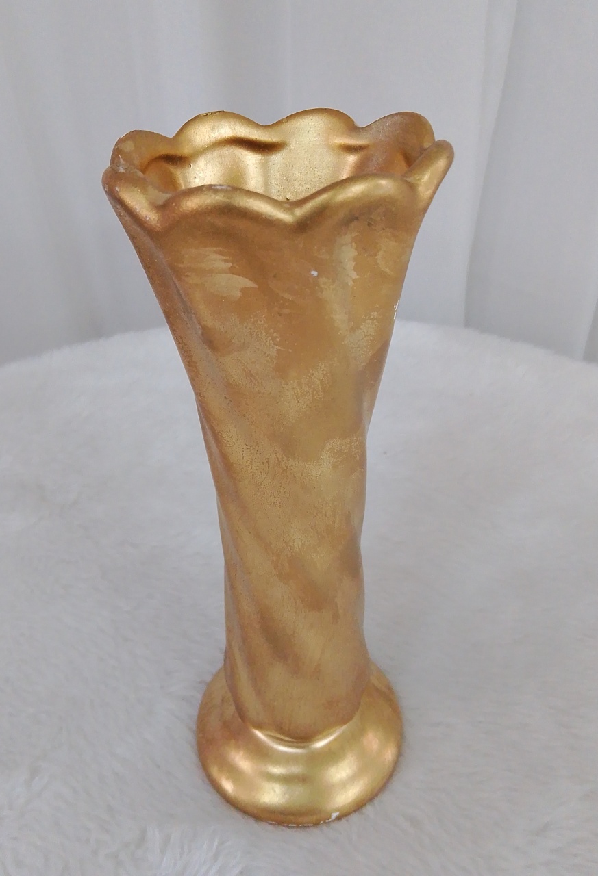 Solitário Cerâmica Dourado - Três Marias Festas