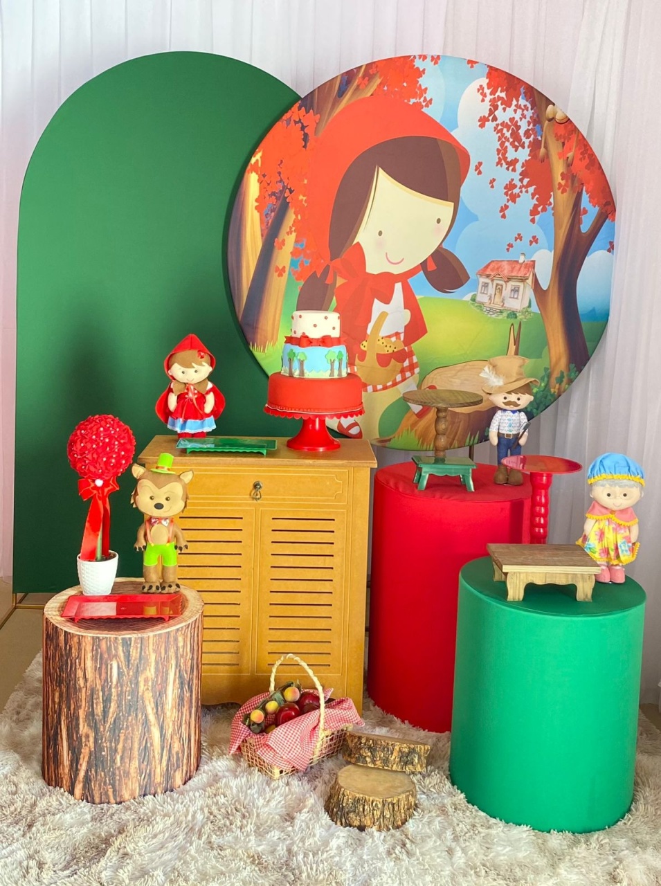 Chapeuzinho Vermelho (Mod2) - Três Marias Festas