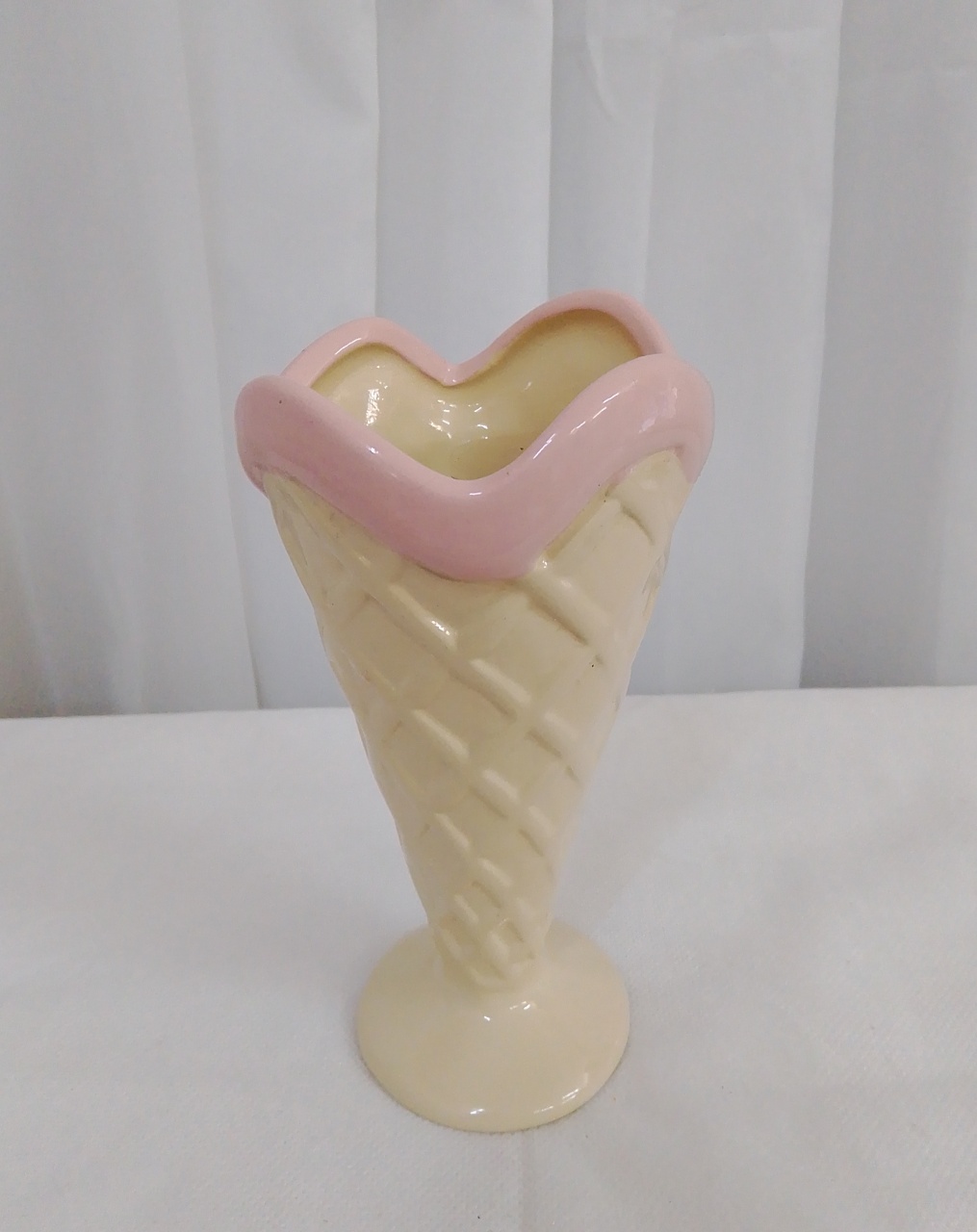Casquinha de Sorvete Rosa - Três Marias Festas