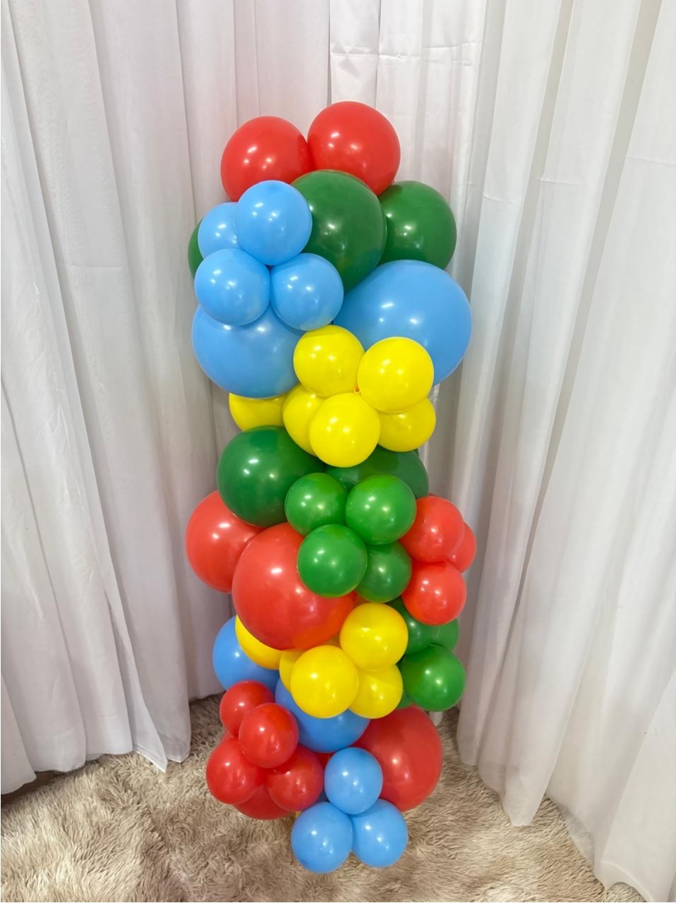 Mini Arco Balões 1,20 Metros (Azul Celeste, Amarelo, Verde Escuro E Vermelho) - Três Marias Festas