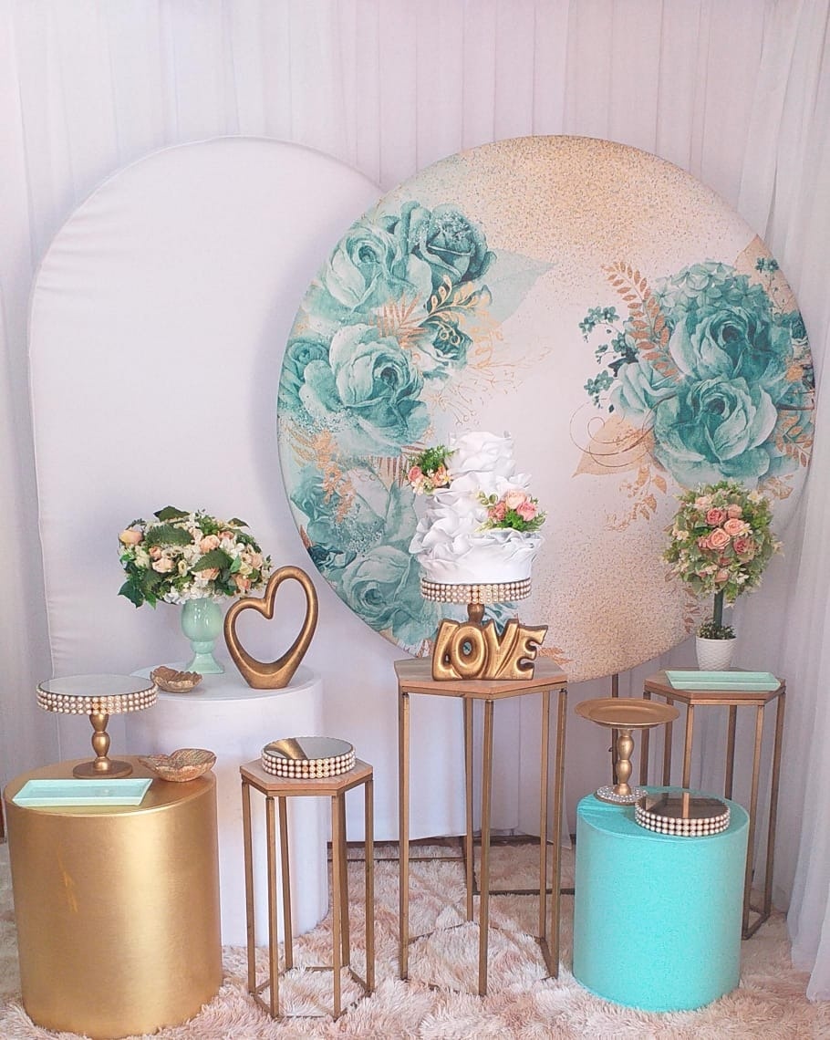 Floral Verde Com Dourado (Mod1) - Três Marias Festas
