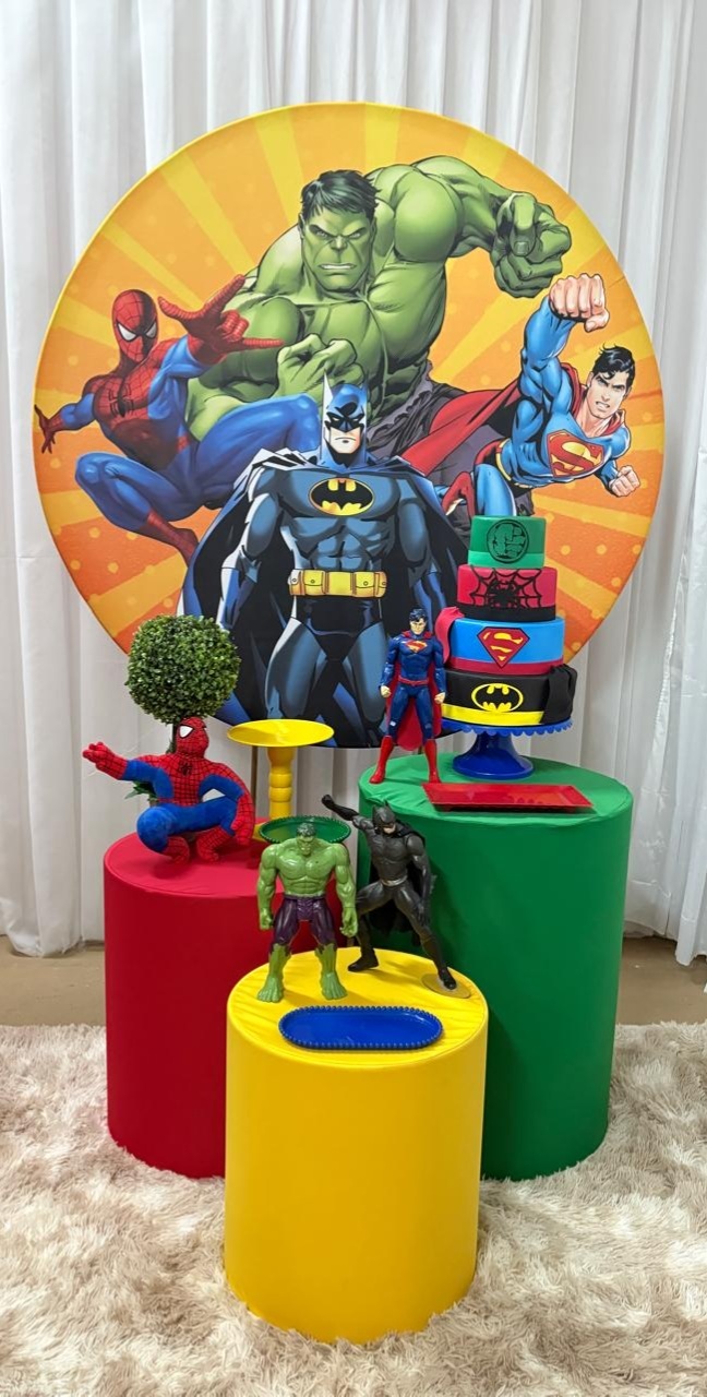 Heróis E Vingadores - Três Marias Festas