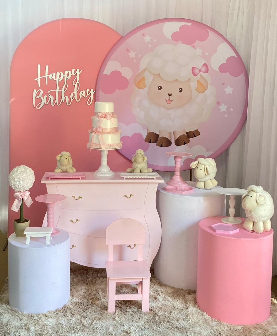 Ovelhinha Rosa - Três Marias Festas
