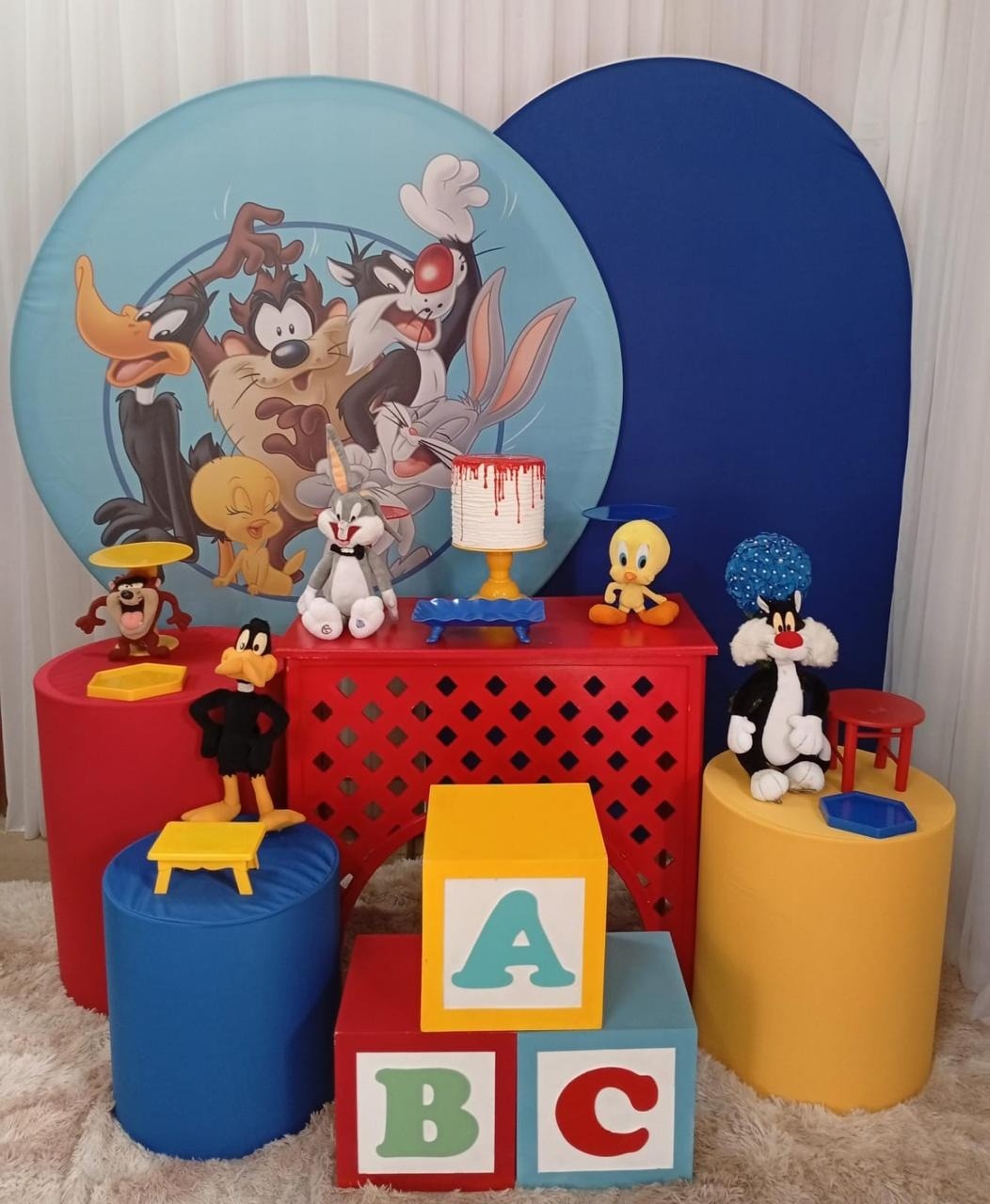 Looney Tunes (Mod3) - Três Marias Festas