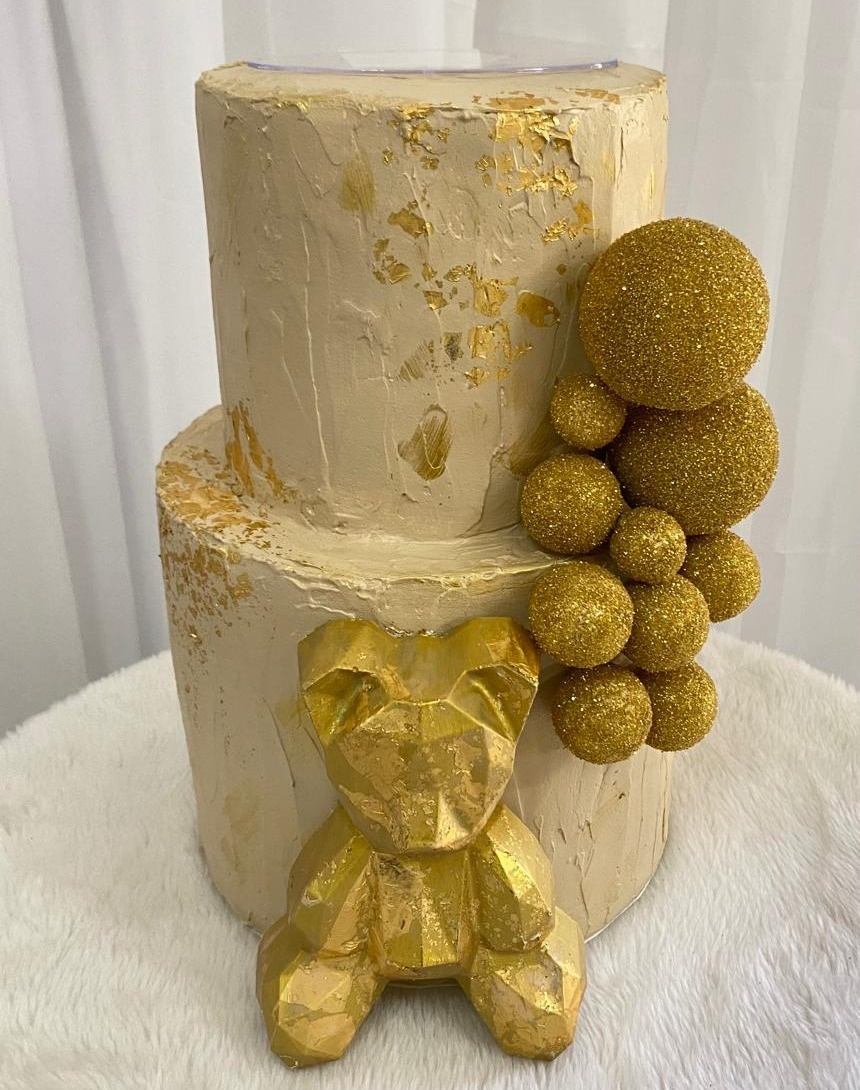 Urso Dourado - Três Marias Festas
