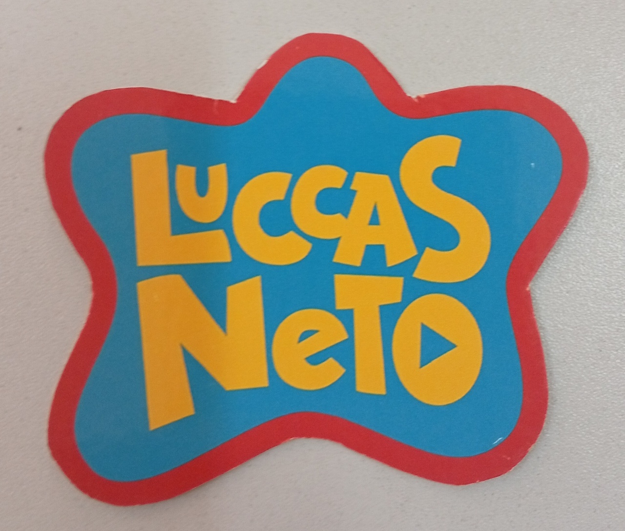 Display Ps -  Lucas Neto Mod1 - Três Marias Festas