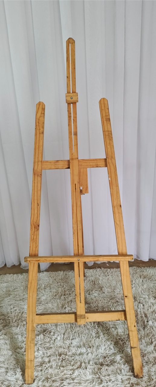 Cavalete (Suporte Para Fotos) - Três Marias Festas