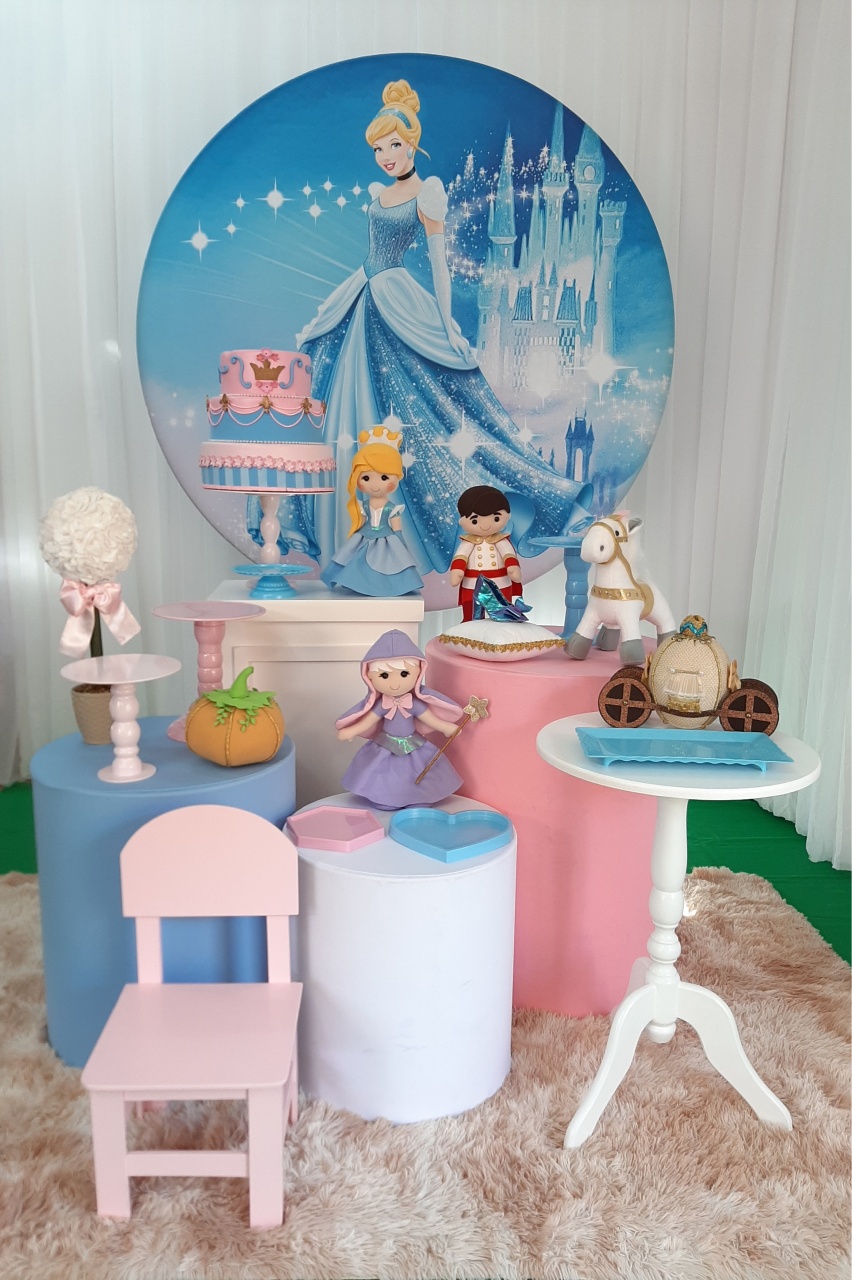 Princesa Cinderela - Três Marias Festas