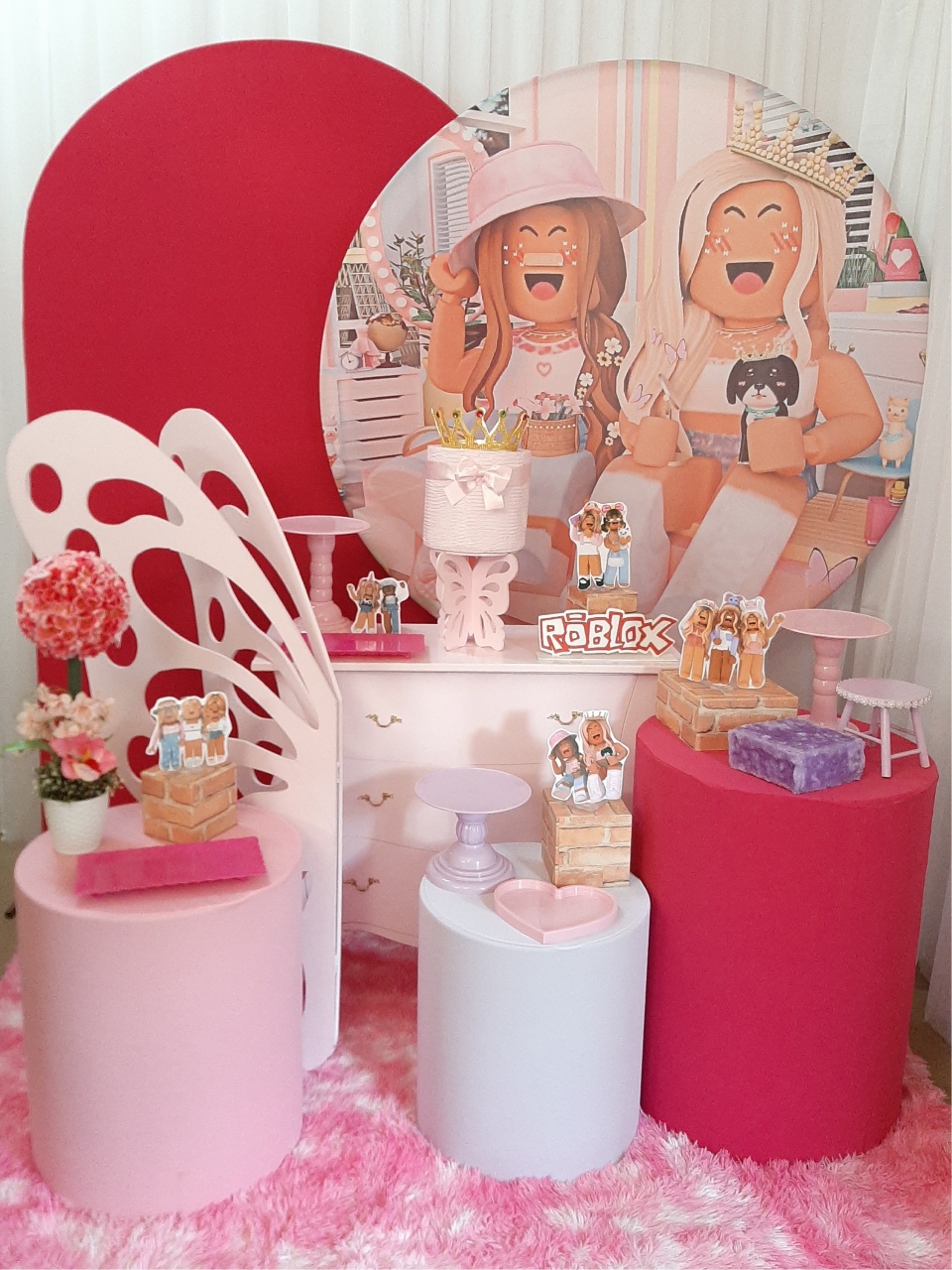 Roblox Rosa - Três Marias Festas