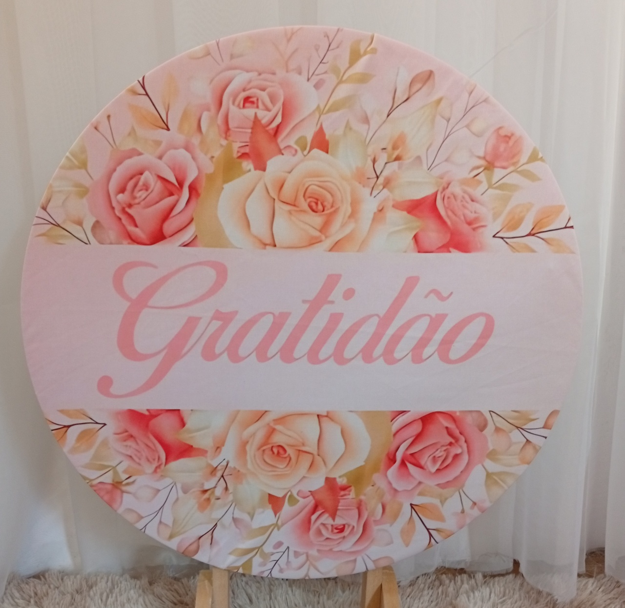 Gratidão Rosa - Três Marias Festas