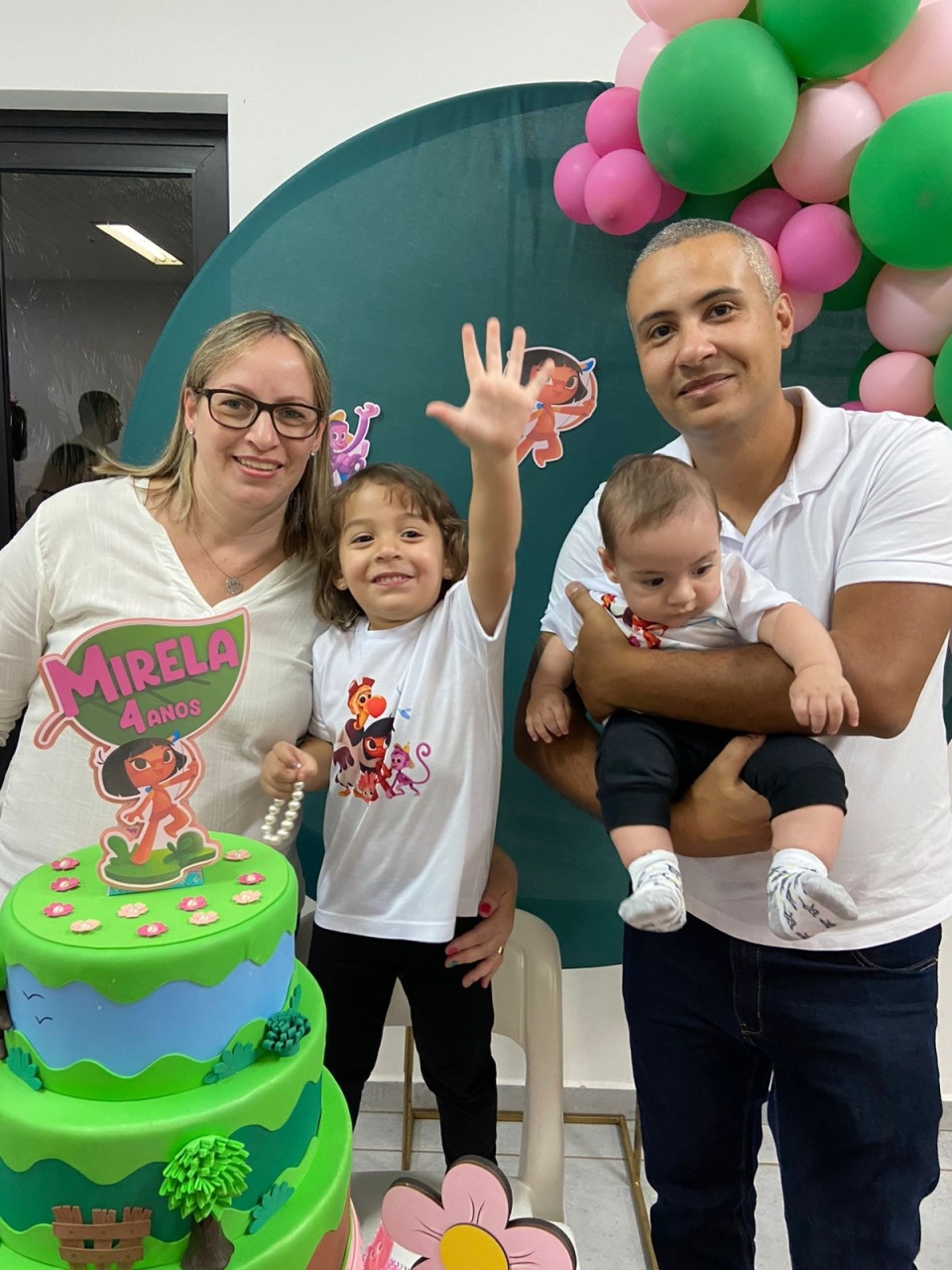 Festas Montadas Por Nossas Clientes   - Três Marias Festas