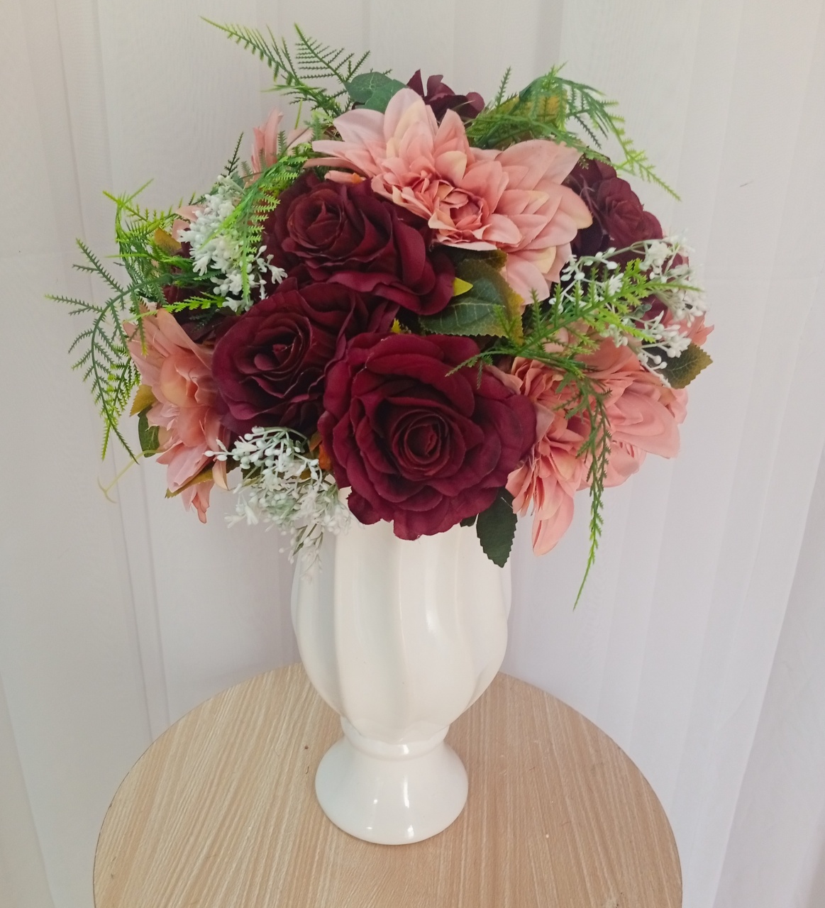 Arranjo Floral Permanente Flores Marsala E Rosê - Três Marias Festas