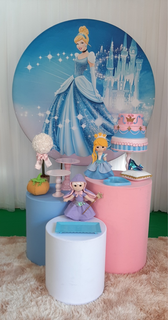 Princesa Cinderela - Três Marias Festas