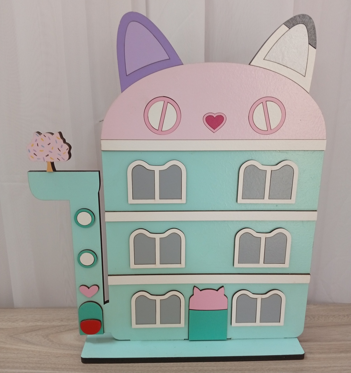 Displays Mdf 3D -  Casa da Gabi Mod1 - Três Marias Festas