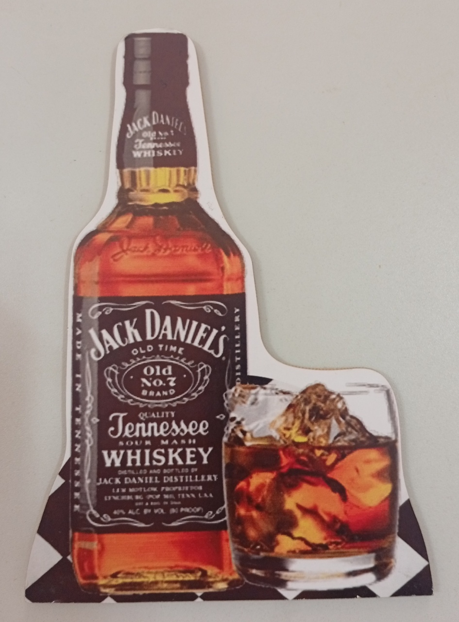 Display Simples - Garrafa Whisky - Boteco - Três Marias Festas