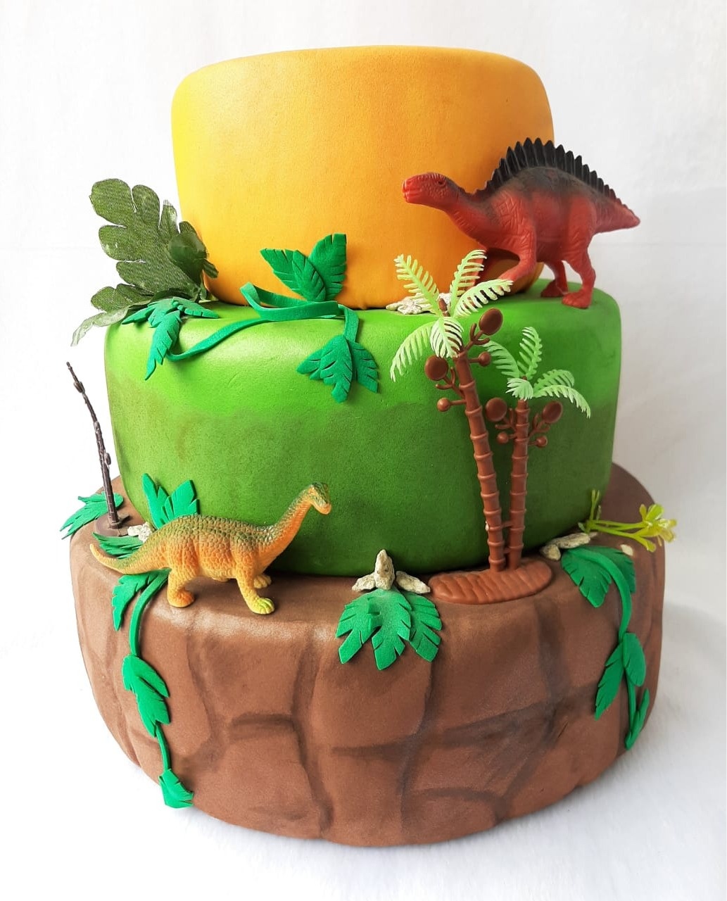 Dinossauro  - Três Marias Festas
