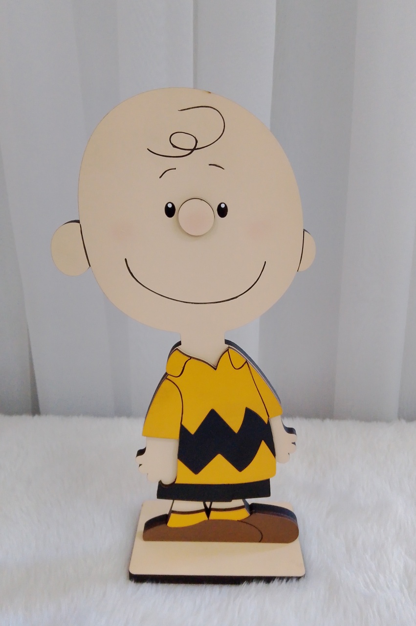 Displays Mdf 3D - Charlie Brown (Turma Do Snoopy) - Três Marias Festas